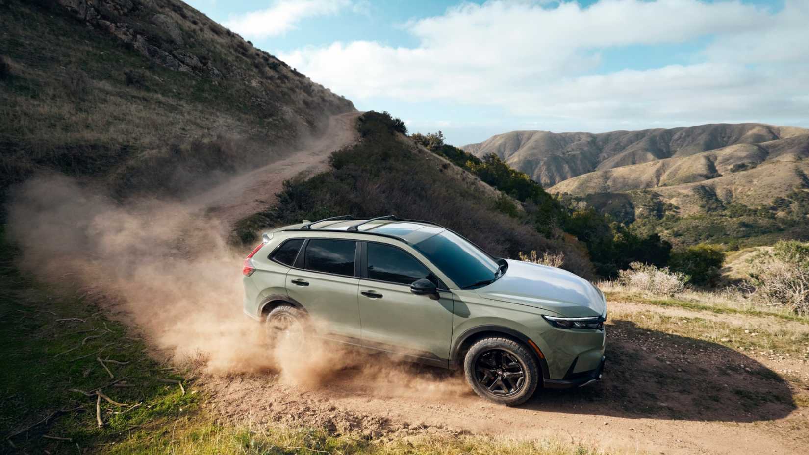 2026 Honda CR-V TrailSport Hybrid Side Dirt With Dust