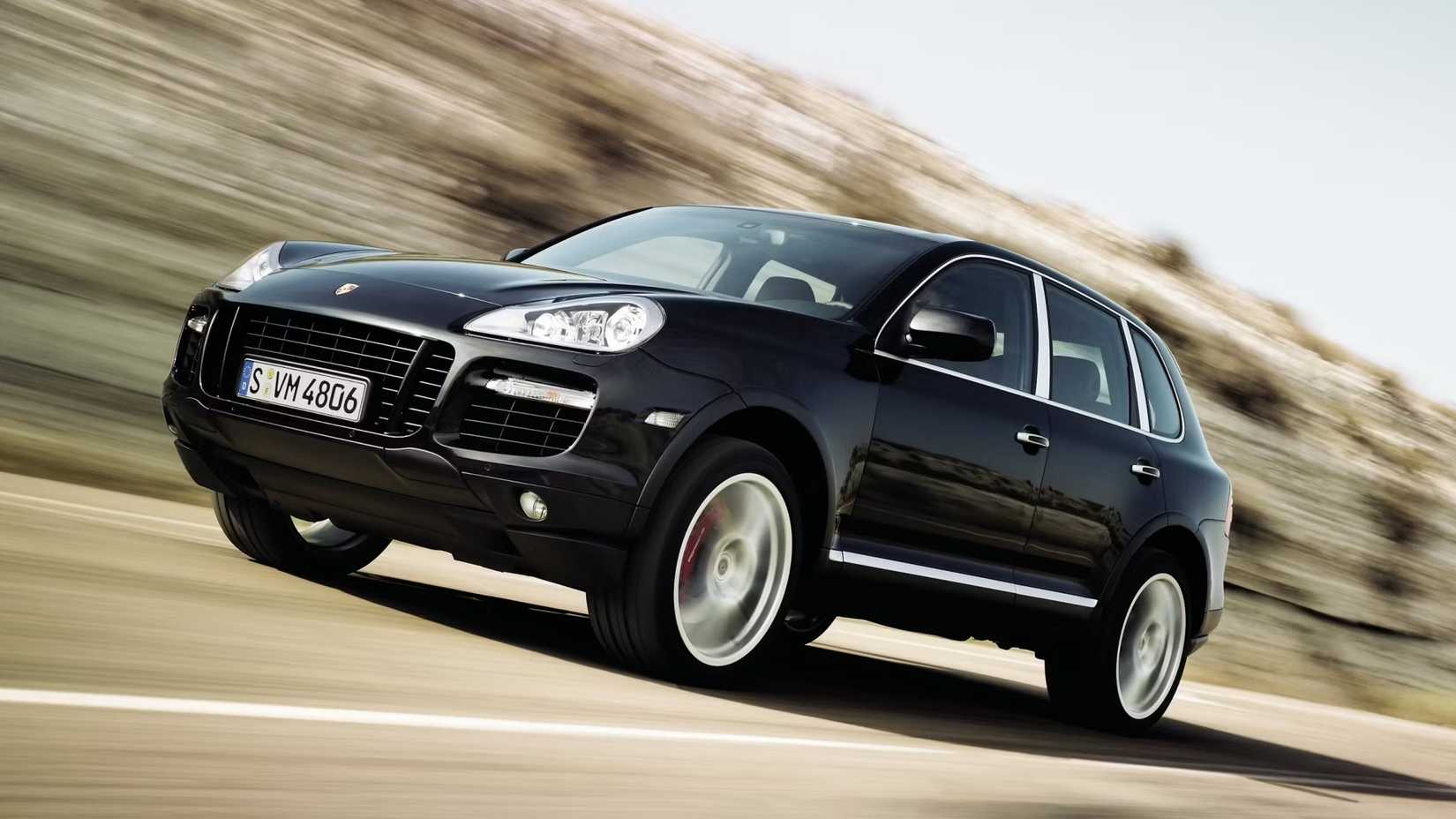 The First-Gen Porsche Cayenne Is Now A Performance Bargain
