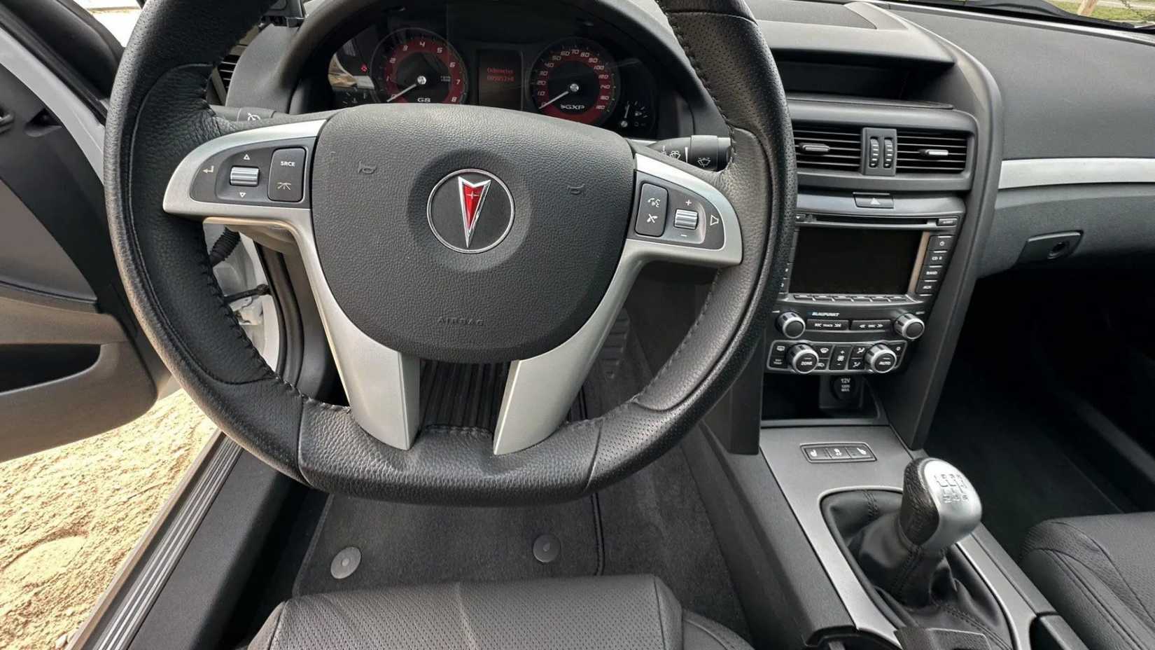 Volante e câmbio Pontiac G8 GXP 2009