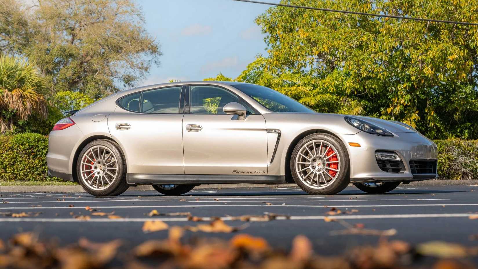 Silver 2013 Porsche Panamera GTS