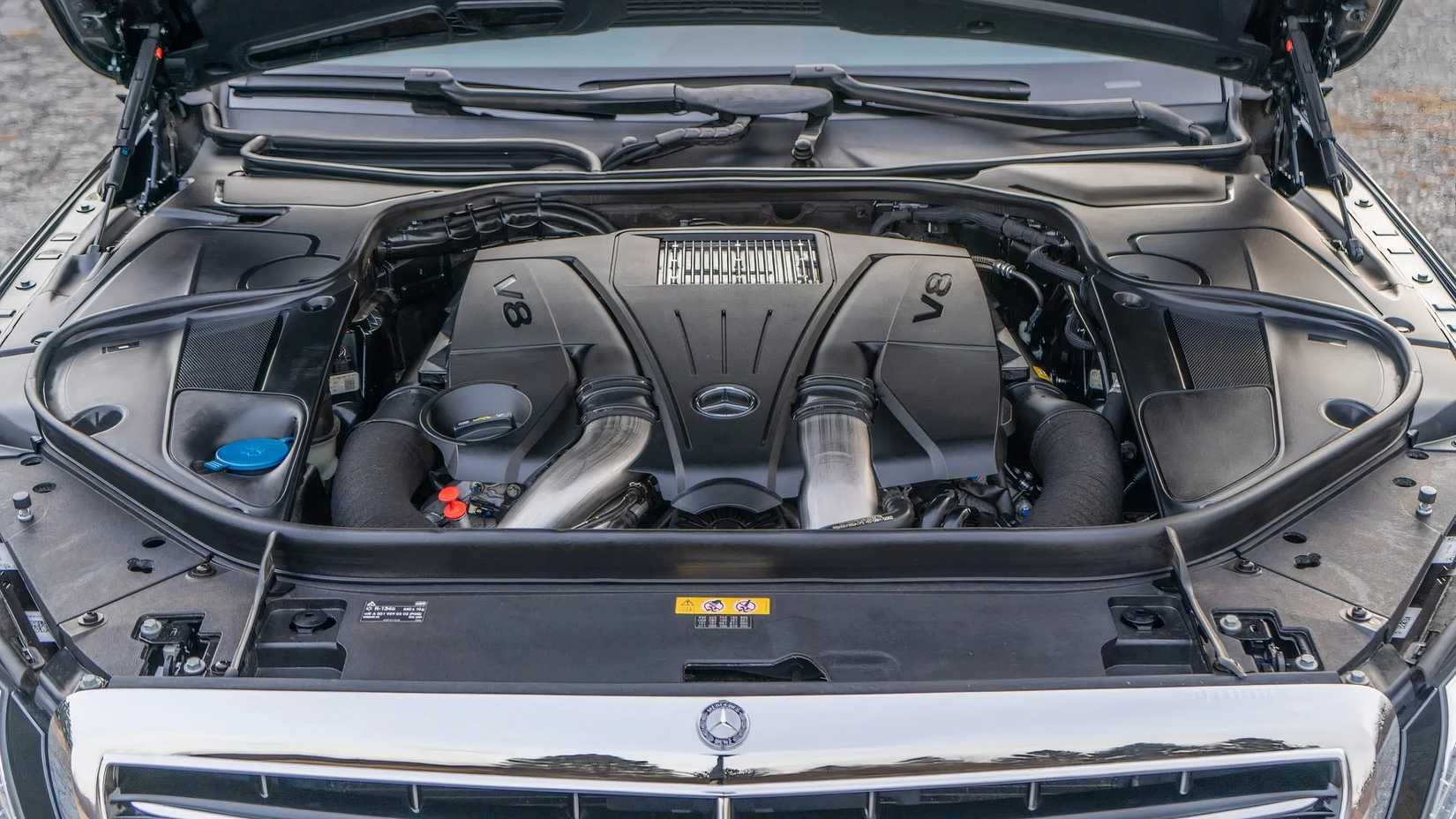 2014 mercedes-benz s550 sedan tiro do compartimento do motor