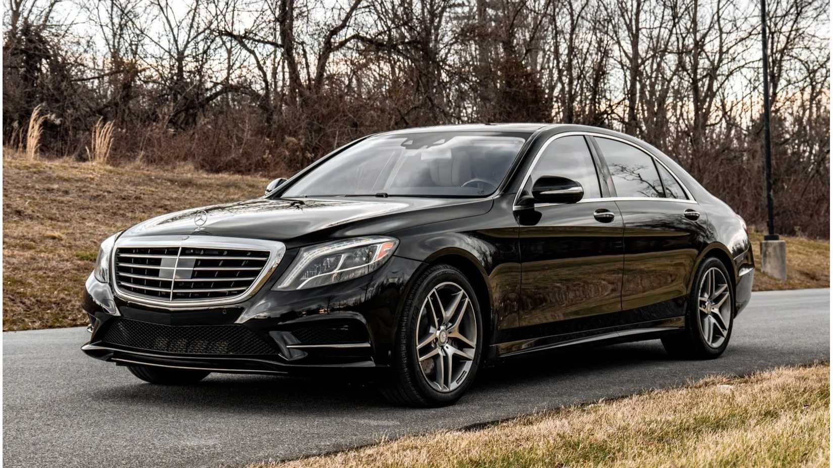 2014 Mercedes-Benz S550 front 3/4 