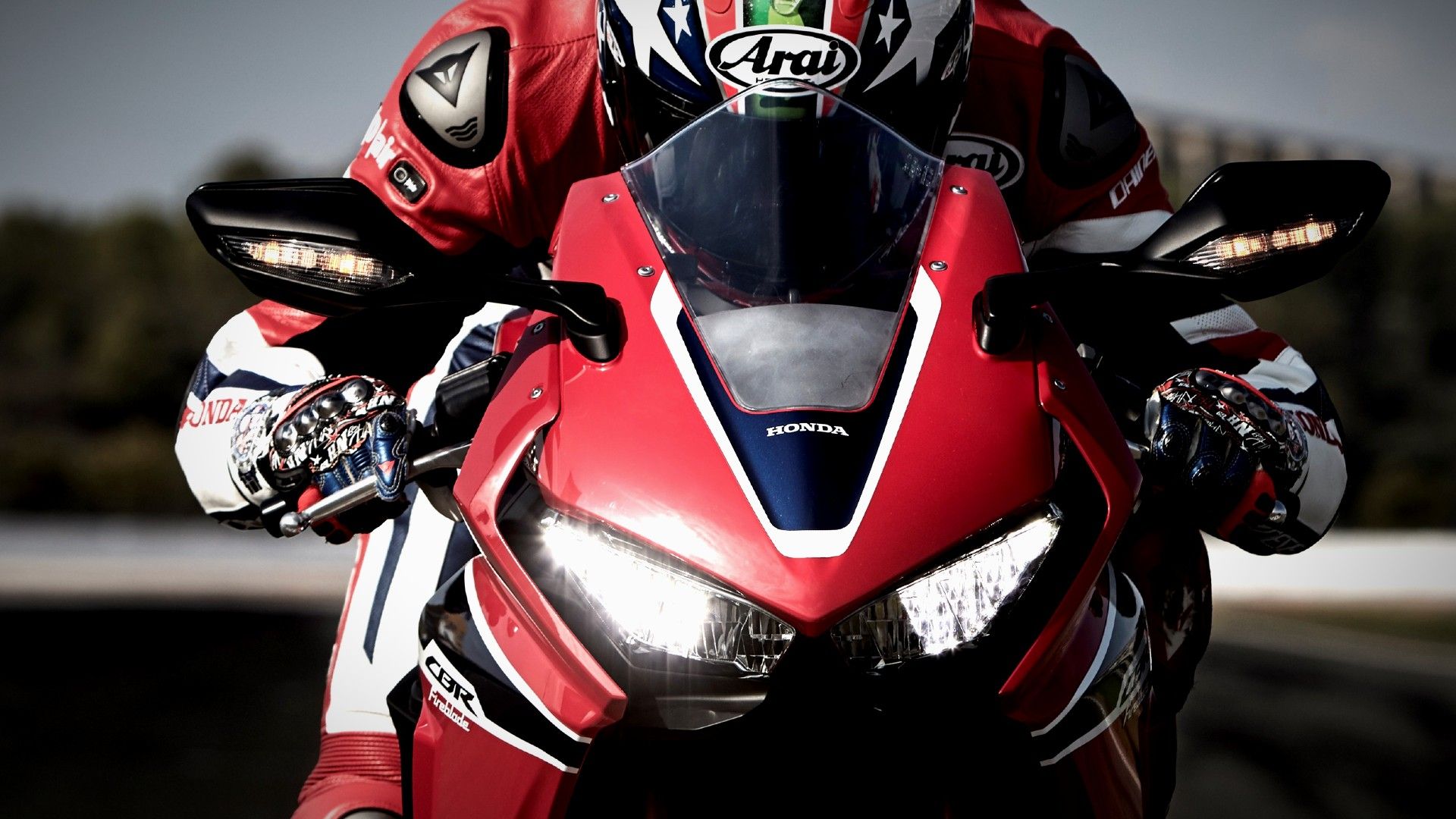 Farol Honda CBR1000RR 2017