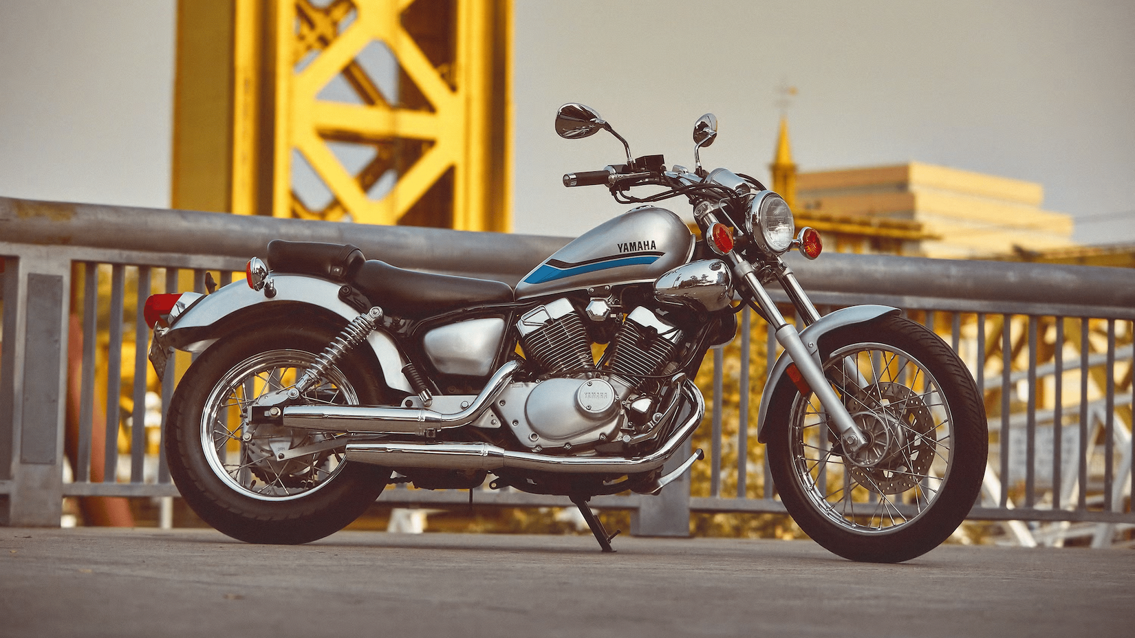 2020 Yamaha V Star 250 side