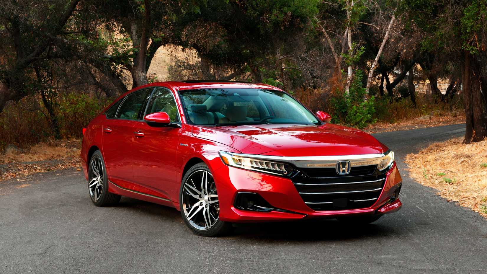 2022 Honda Accord Hybrid Front Three Quarters Red