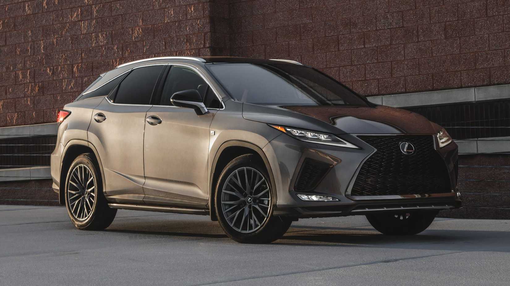 2022 Lexus RX 350 in silver parked on street