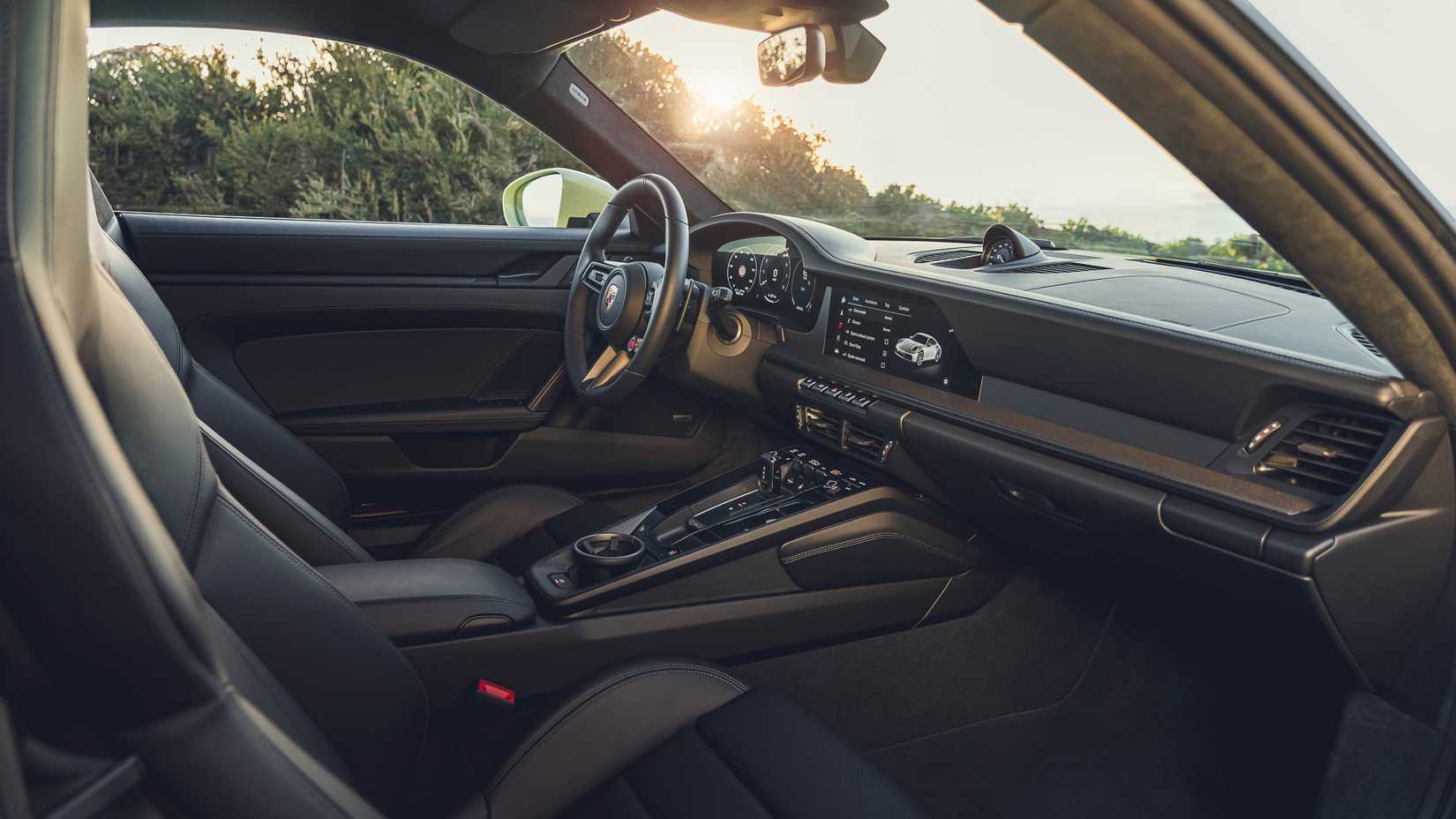 2024 Porsche 911 Carrera S-7