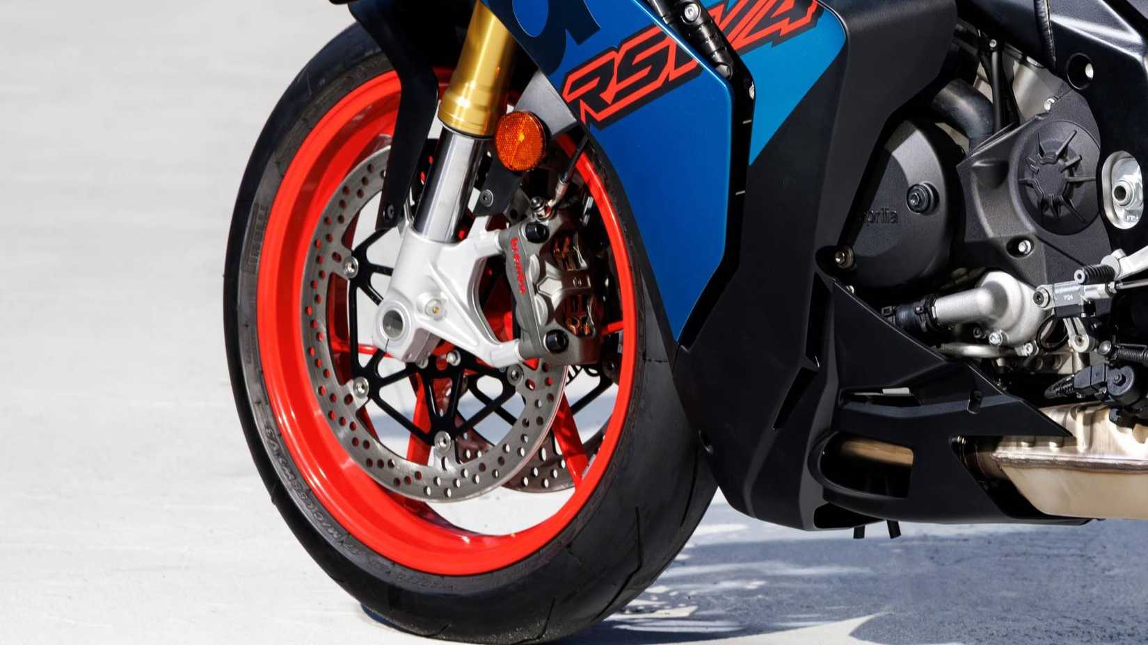 2025 Aprilia RSV4 Suspension