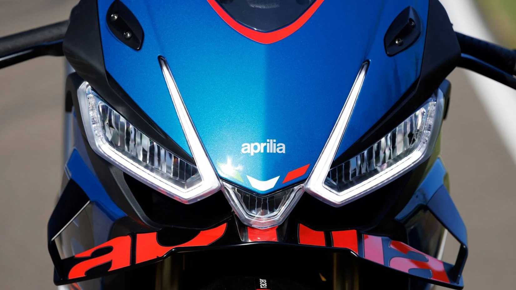 Aprilia RSV4 Winglets close-up shot