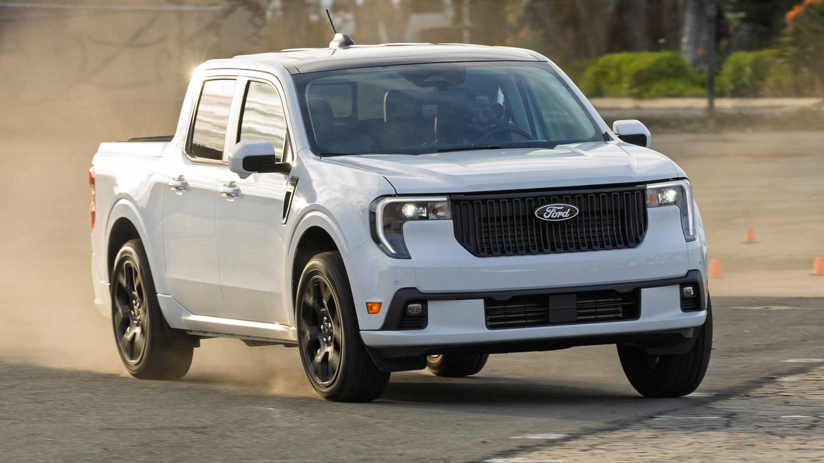 2025 Ford Maverick LOBO-34
