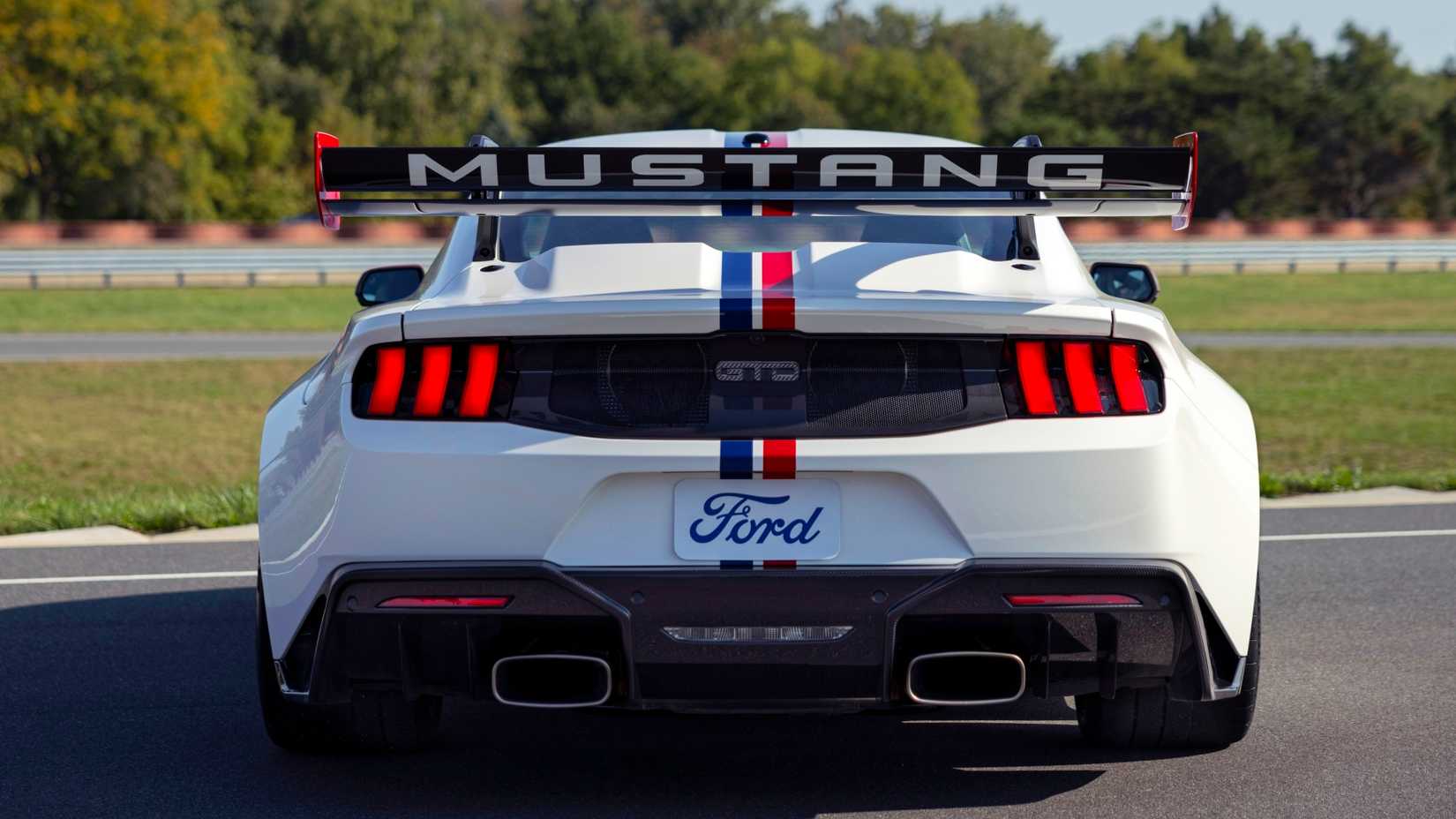 2025 Mustang GTD Spirit of America_05