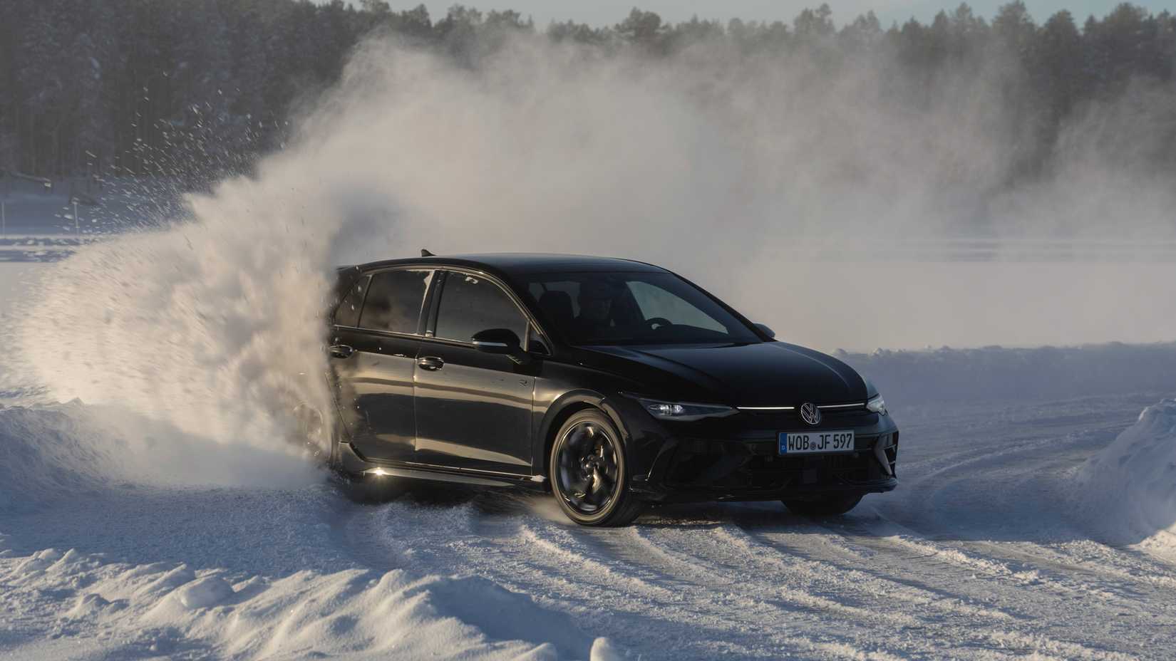 2025 Volkswagen Golf R Winter Testing (7)