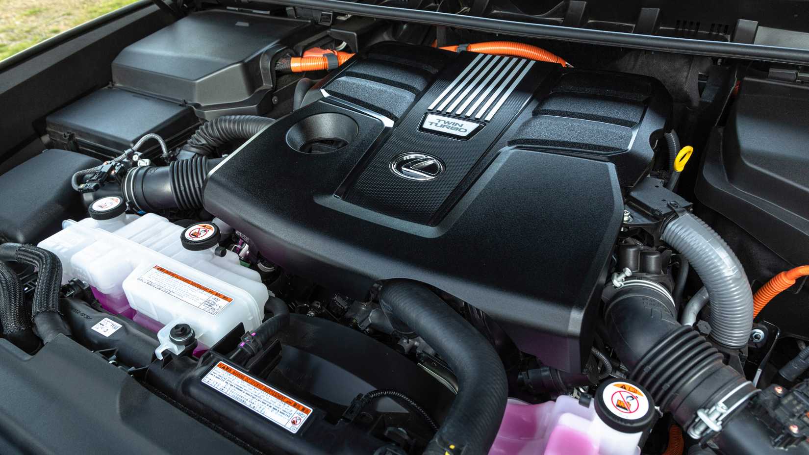 2025 Lexus LX Hybrid Hybrid Powertrain