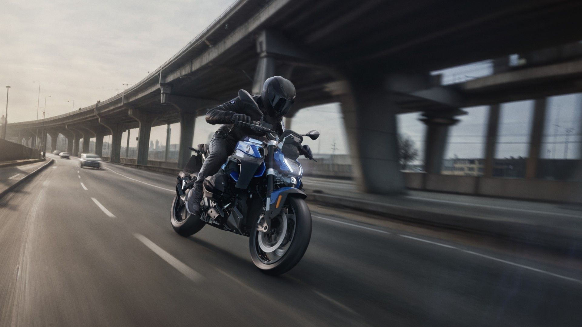 The $21k BMW Motorcycle That Is Surprisingly Easy To Live With