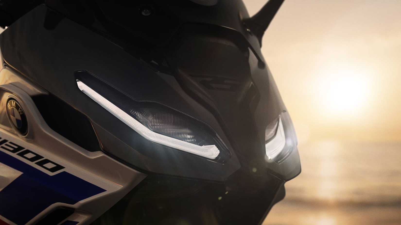 Farol BMW R 1300 RS 2026