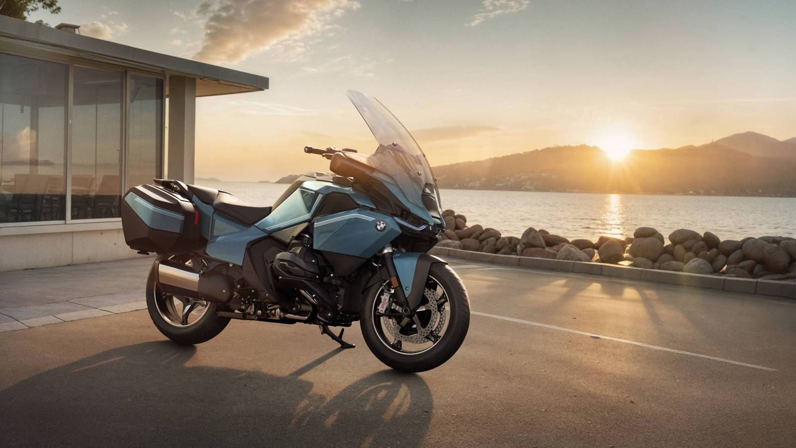 The Sport-Touring Motorcycle That Is Fast, Comfortable, And Surprisingly Practical