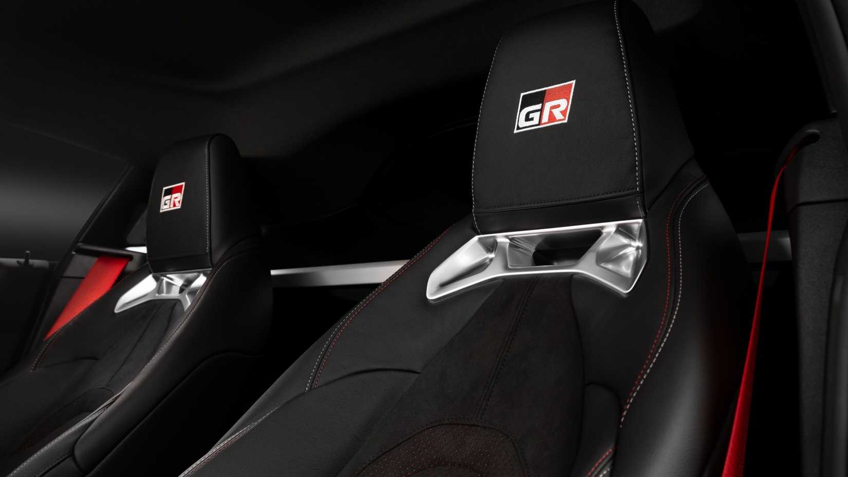 Assentos da edição final do Toyota GR Supra MkV