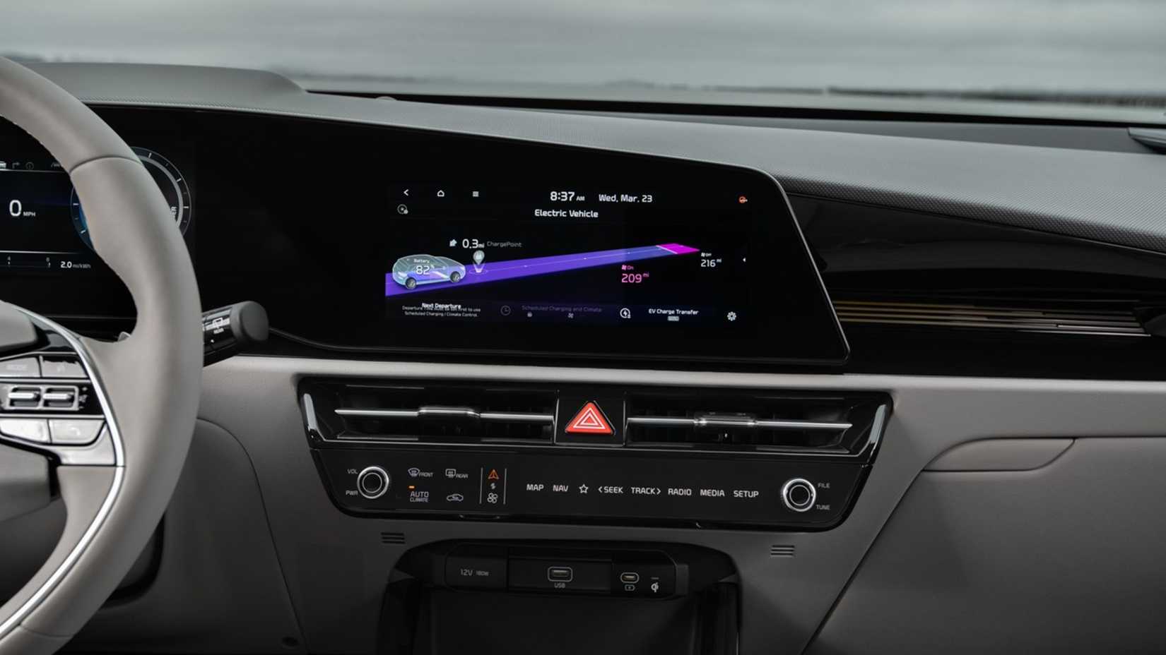2025 Kia Niro EV Interior Technology Multimedia Display