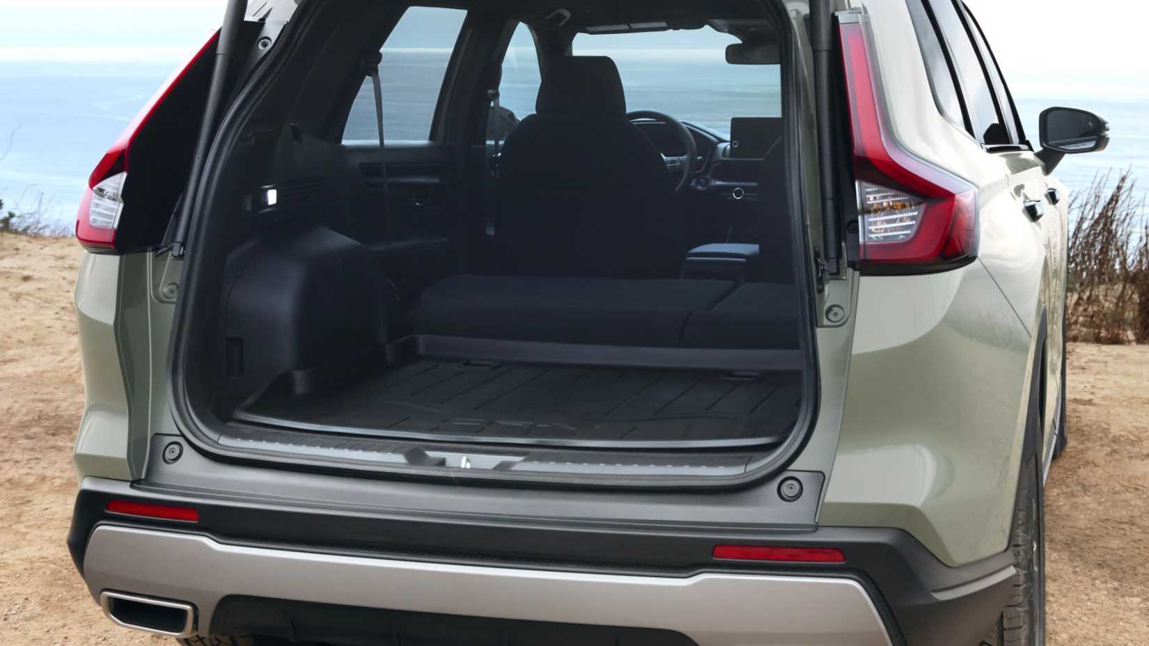 Abertura traseira híbrida Honda CR-V TrailSport 2026