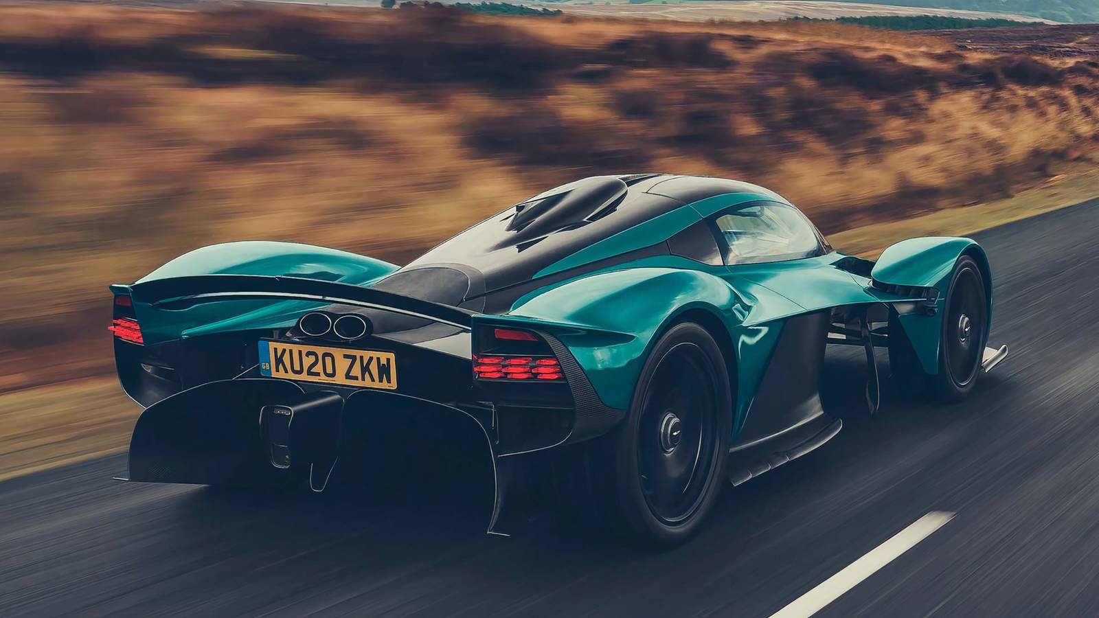 10 Cars That Scream Past Redline Like Nothing Else