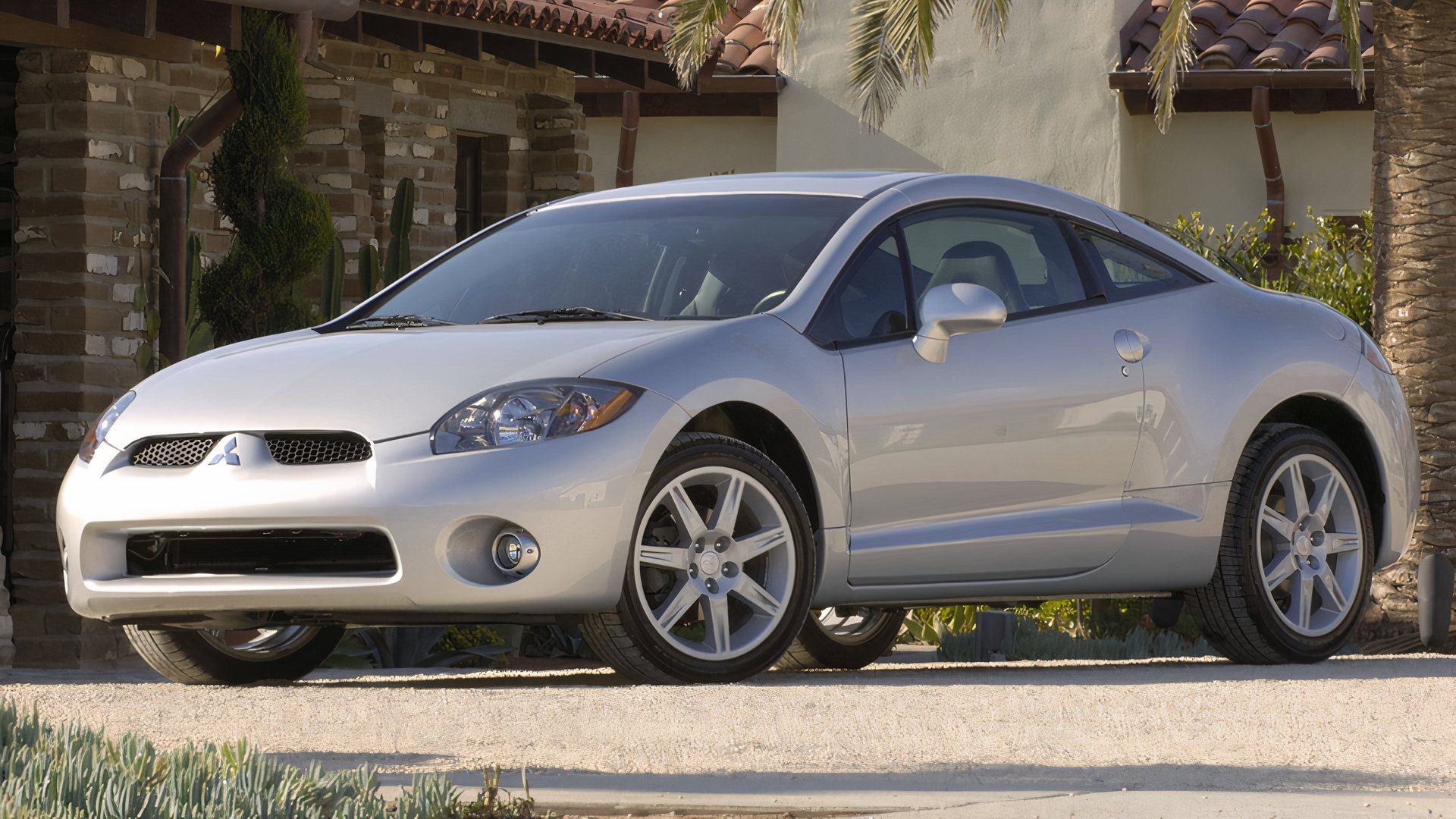 Mitsubishi Eclipse GT (2007), front 3/4