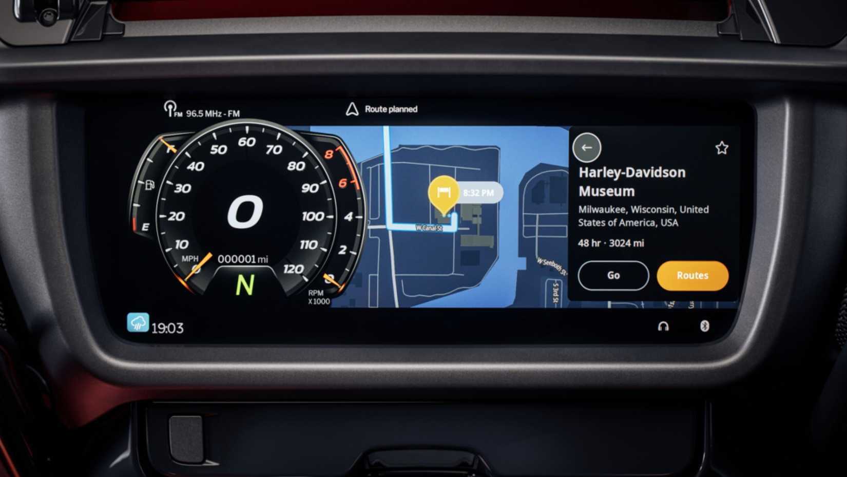 2025 Harley-Davidson Street Glide Ultra TFT display
