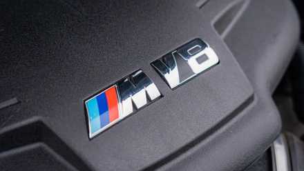 Motor BMW S65 V-8