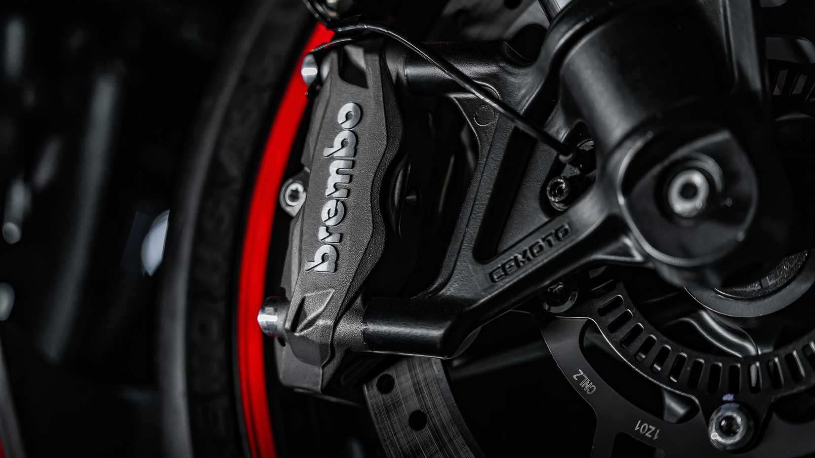 CFMoto 450SS front brake 2