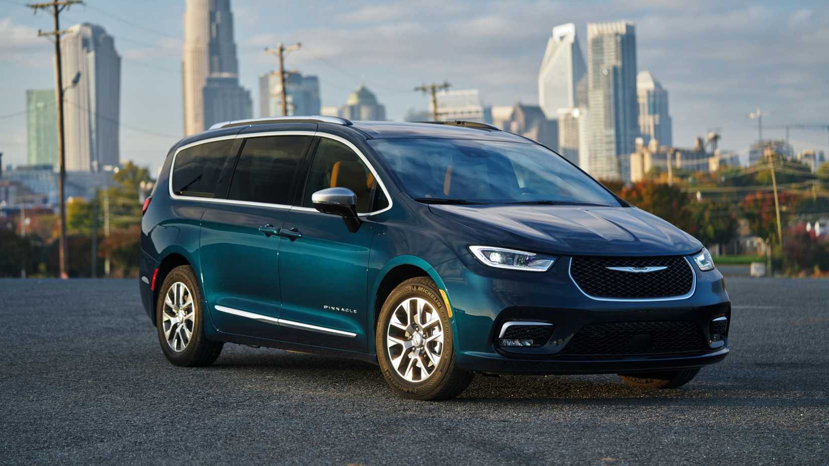 Chrysler Pacifica Plug-In Hybrid Pinnacle (18)