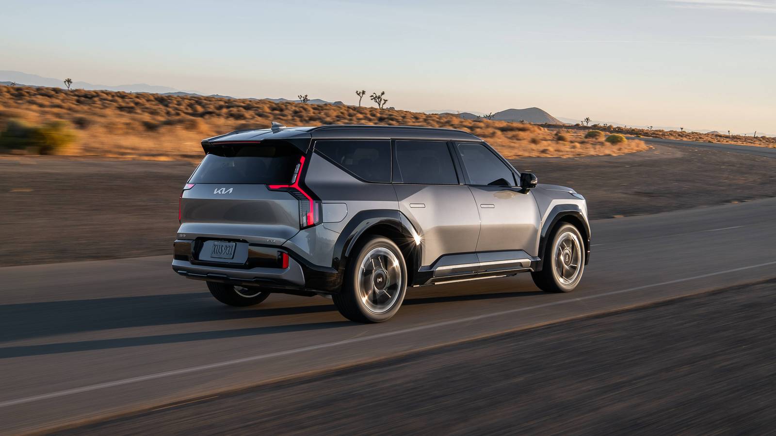 This Kia Is The Cheapest Three-Row EV For Big Families