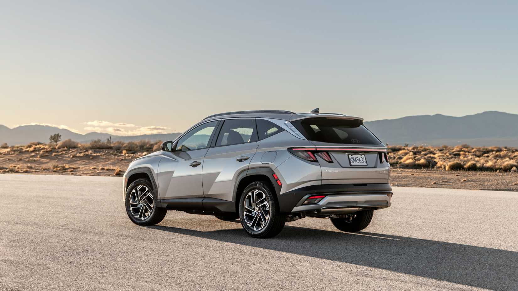2025 Hyundai Tucson Plug-In Hybrid Exterior Rear