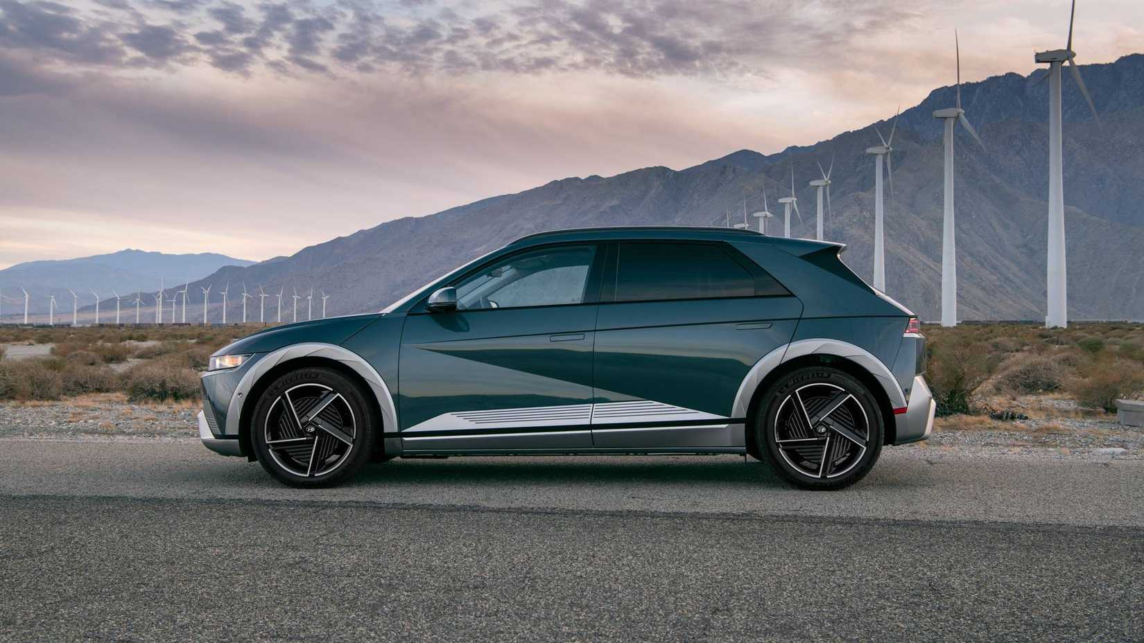 Side profile view of the 2025 Hyundai Ioniq 5 Limited AWD