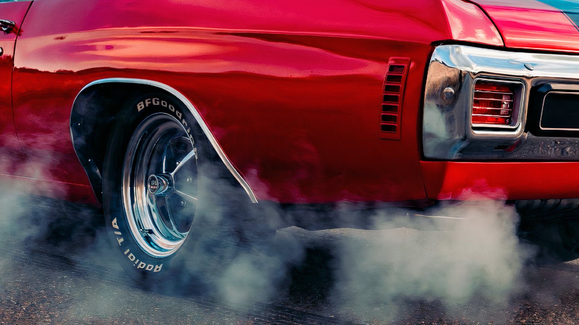 Rear tire of 1970 Chevrolet Chevelle burnout