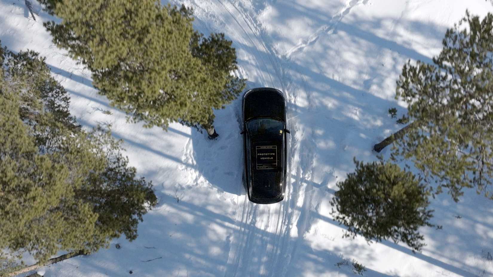 Range Rover Electric Punished In The Arctic Circle
