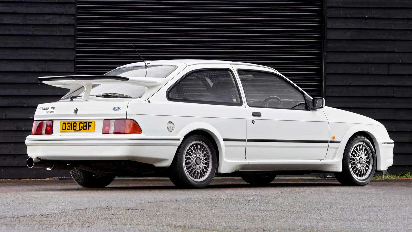 Ford Sierra RS Cosworth, front 3/4