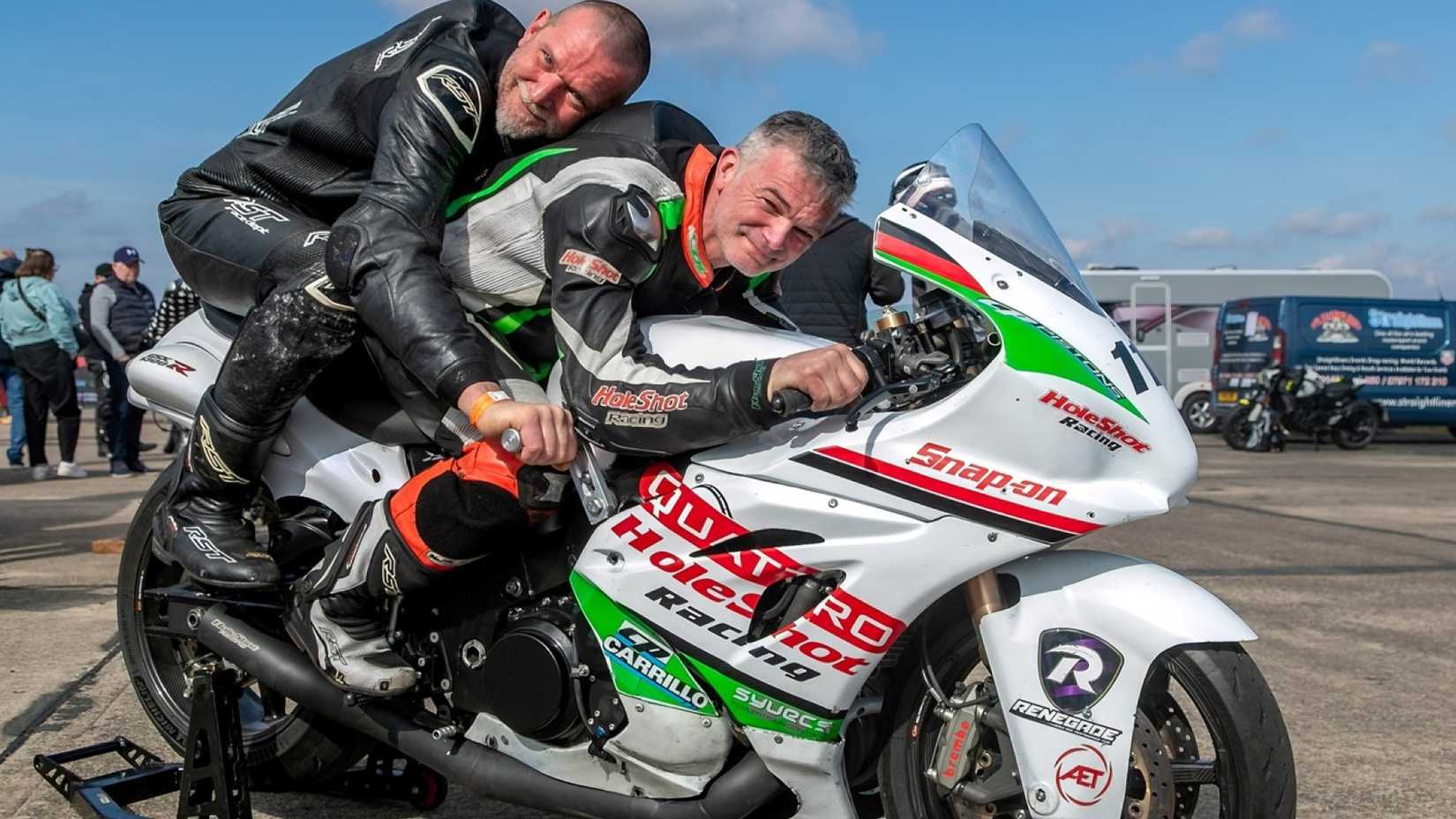 A Suzuki Hayabusa Just Breached 200 MPH With Two Occupants!