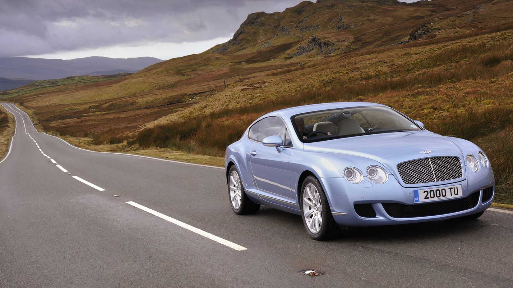 2009 Bentley Continental GT, front 3/4