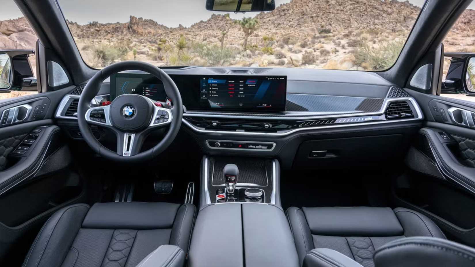 Cabine dianteira interna do BMW X5 M 2025