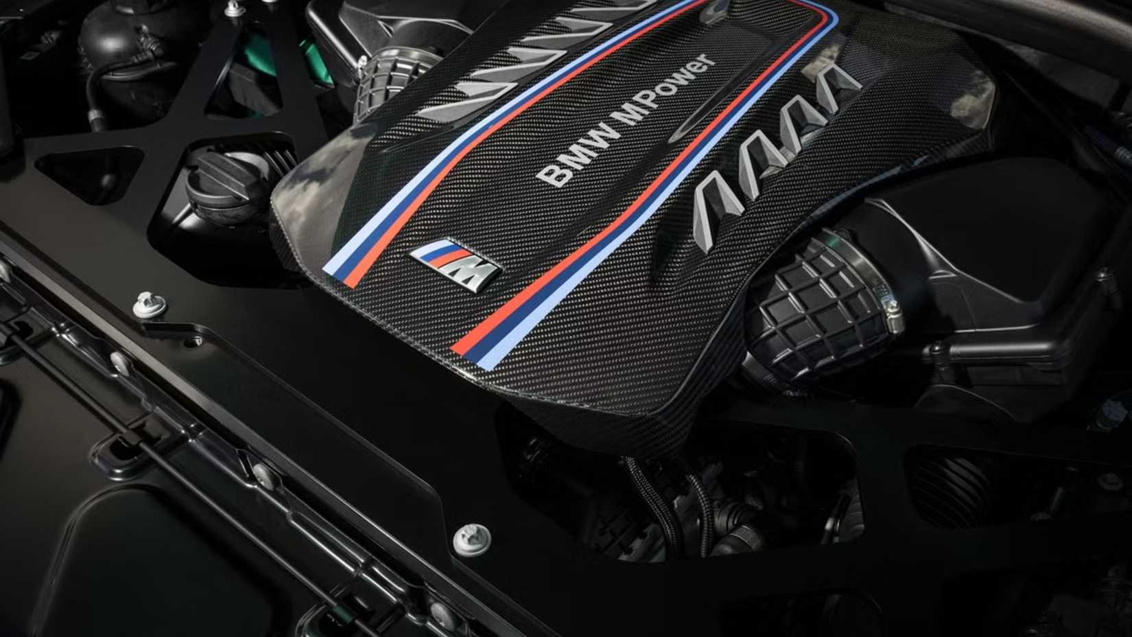 2025 BMW X5 M Engine