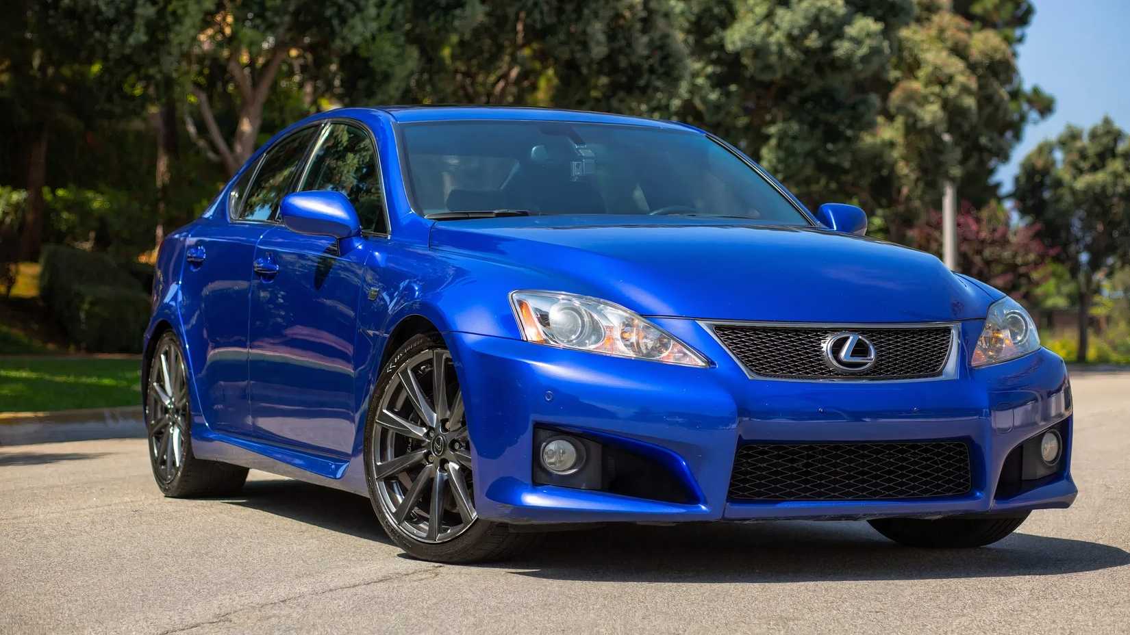 2008 Lexus IS-F front 3/4 exterior