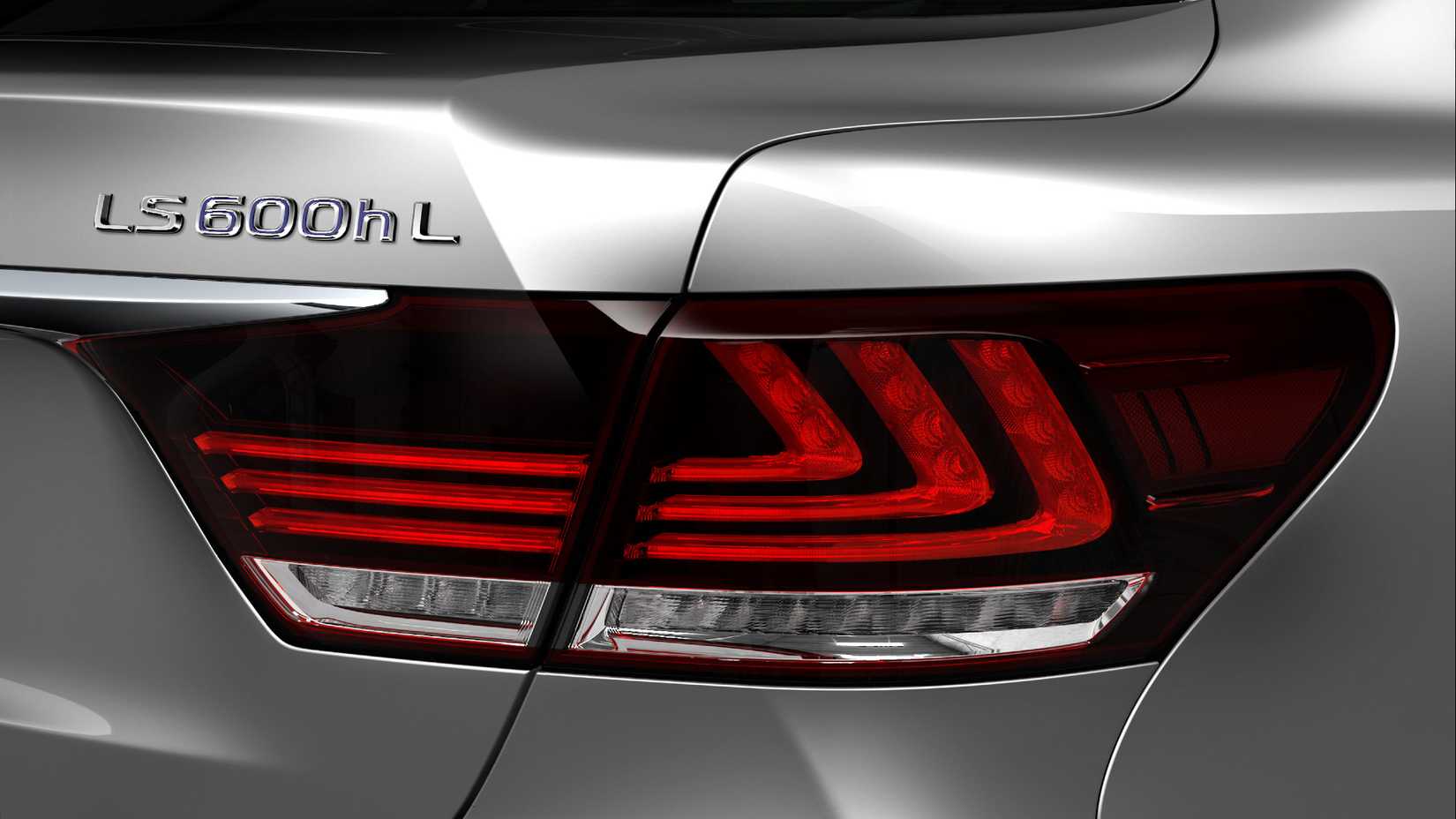 2013 Lexus LS 600h Exterior Taillamps