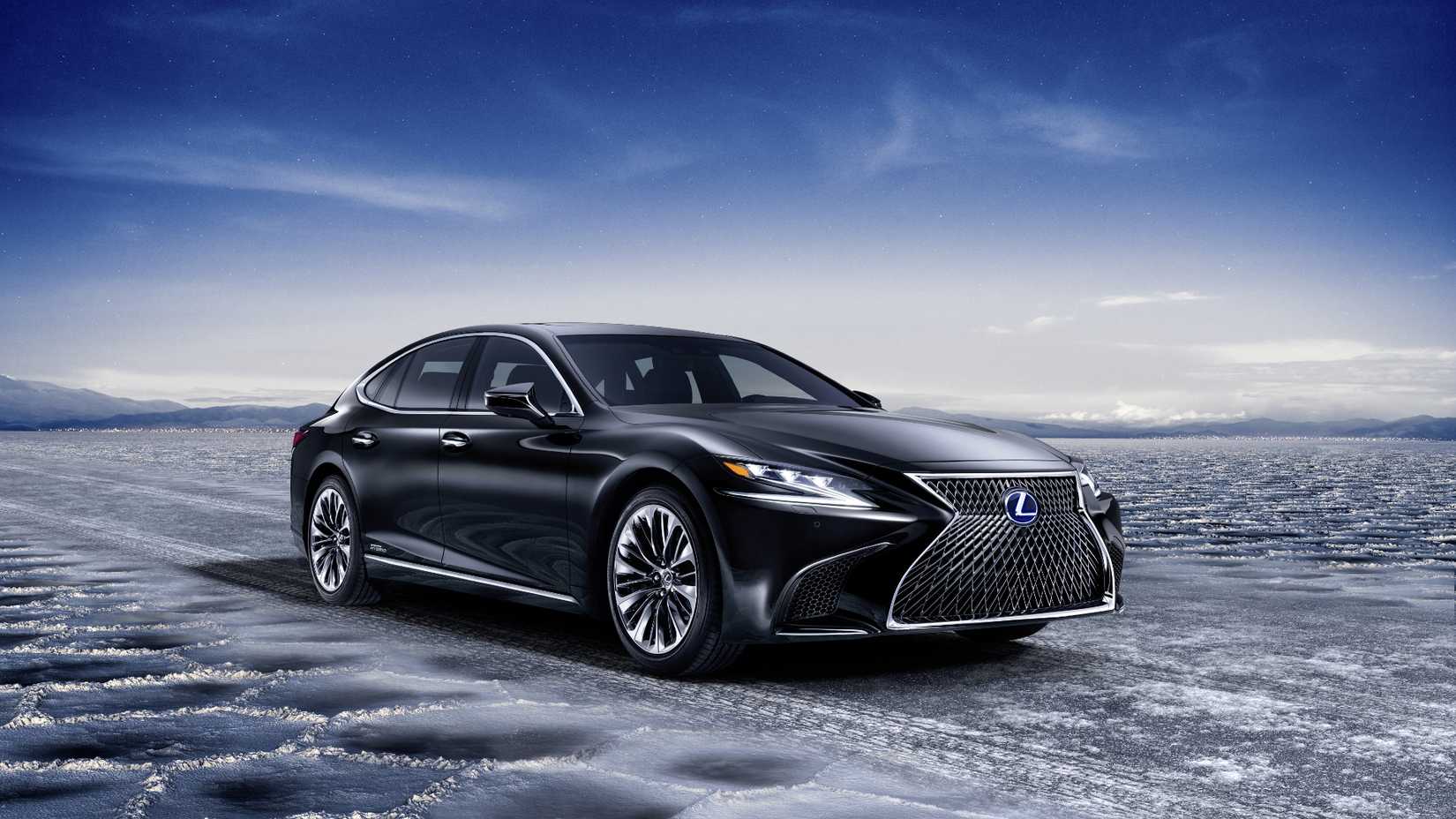 2018 Lexus LS Hybrid