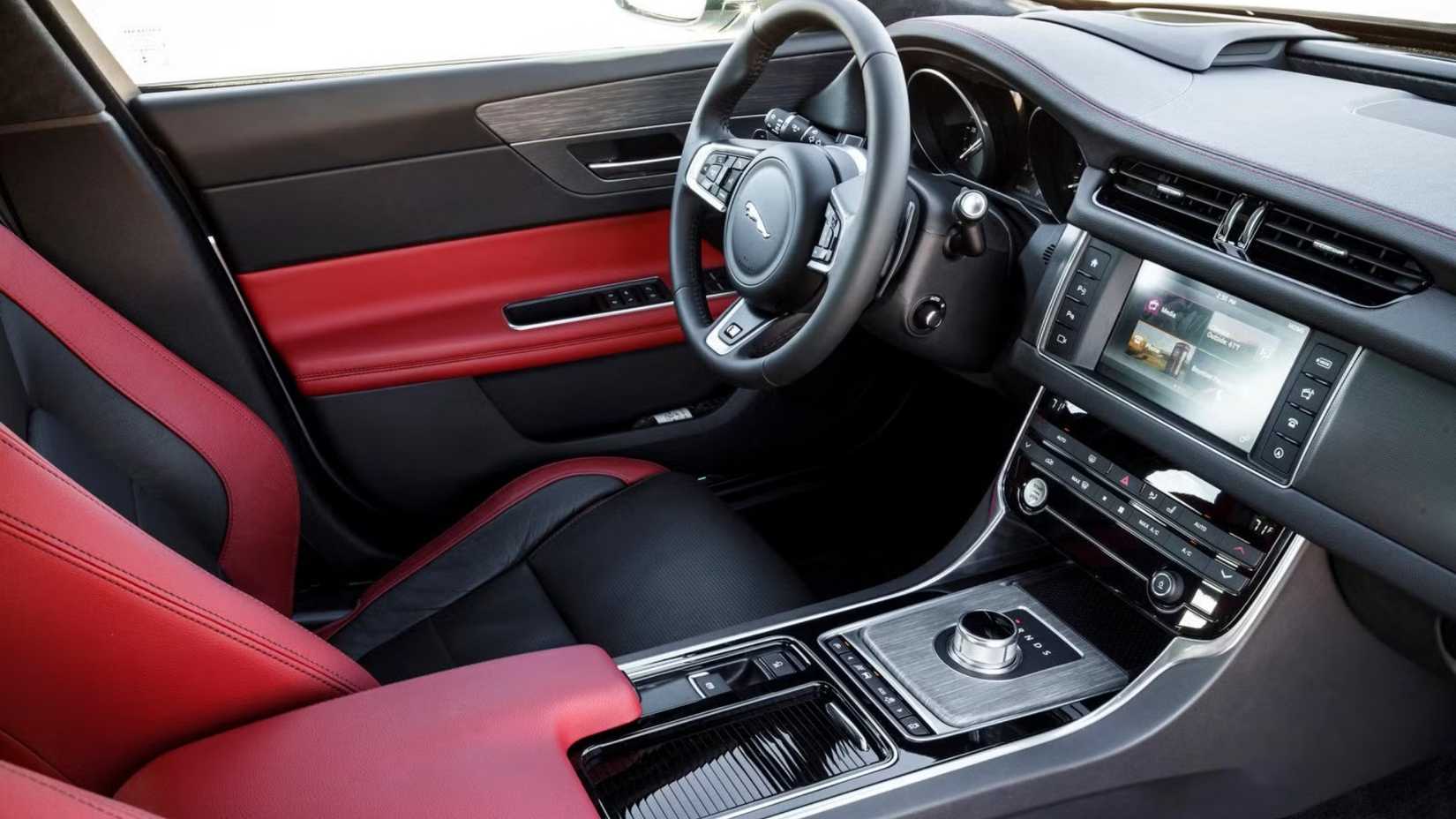 2019 Jaguar XF S interior shot showing front seats