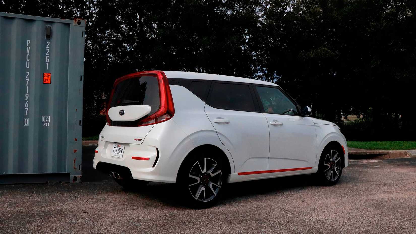 2020 kia soul rear
