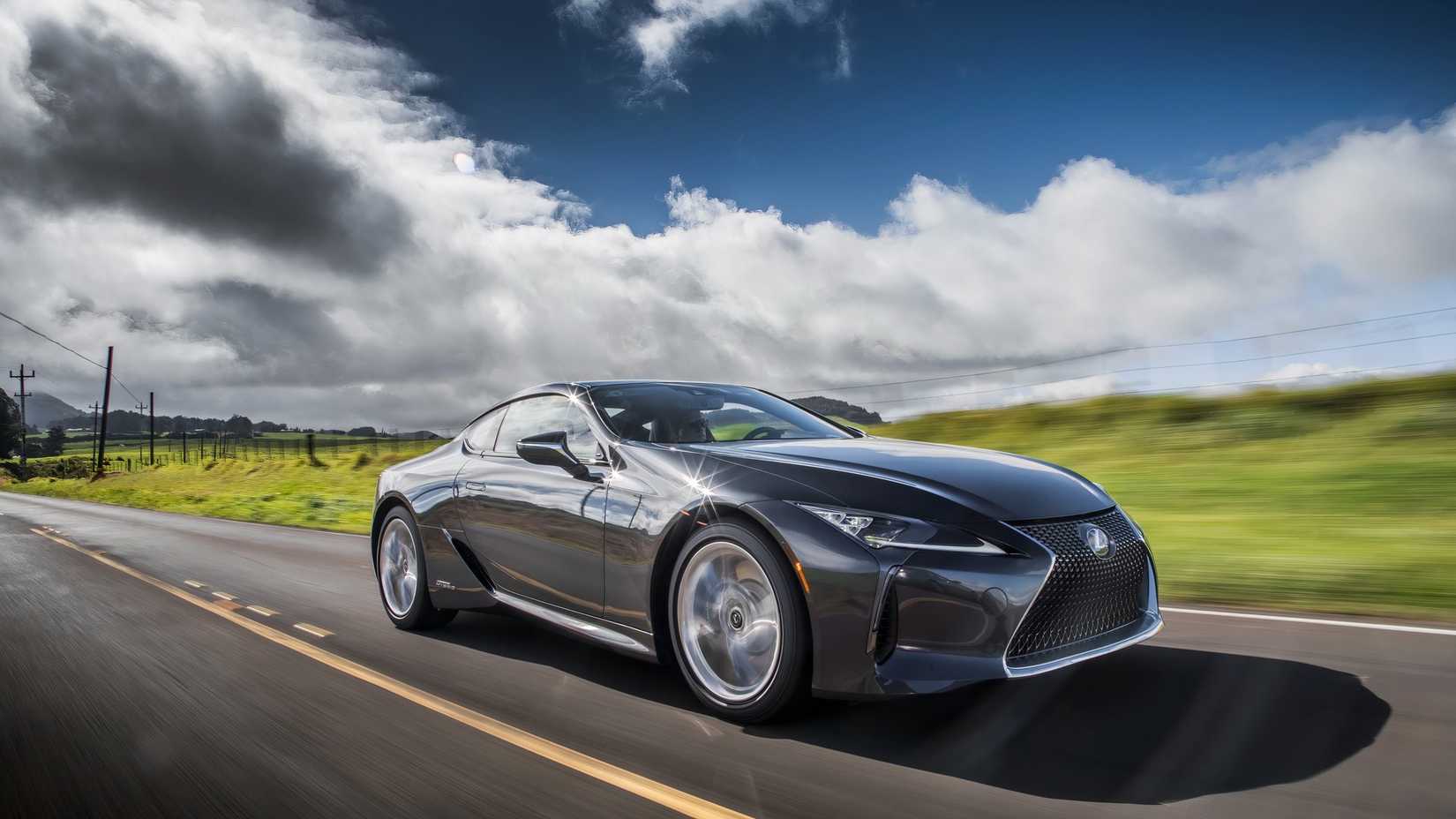 2020 Lexus LC Híbrido 3