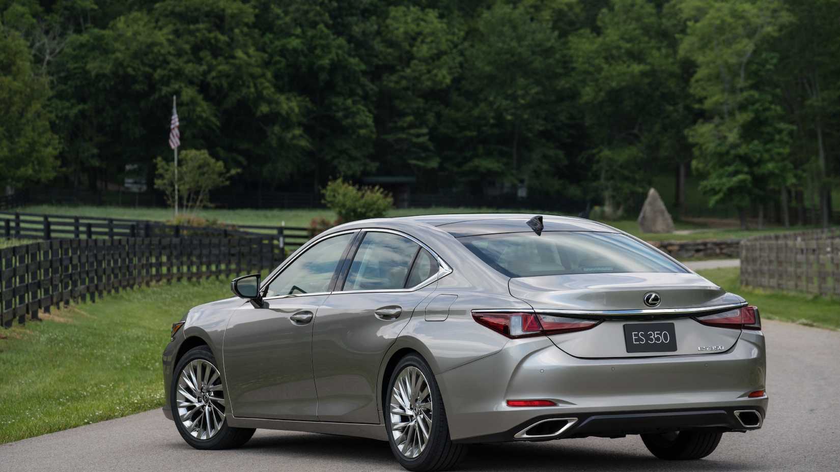 2020 Lexus ES 300h