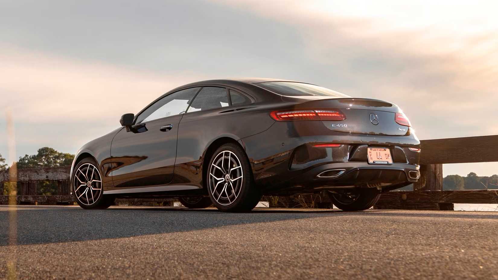 Black 2023 Mercedes-Benz E-Class (7)