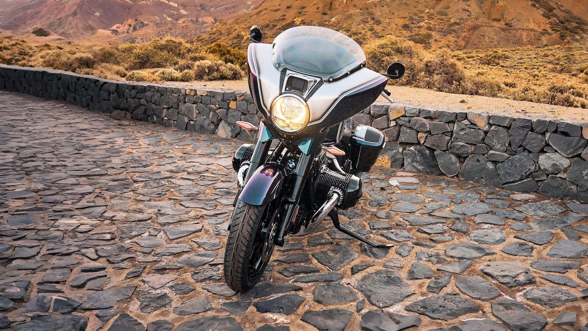 The BMW R 18 B Is The Budget Bagger That Costs Less Than A Harley ...