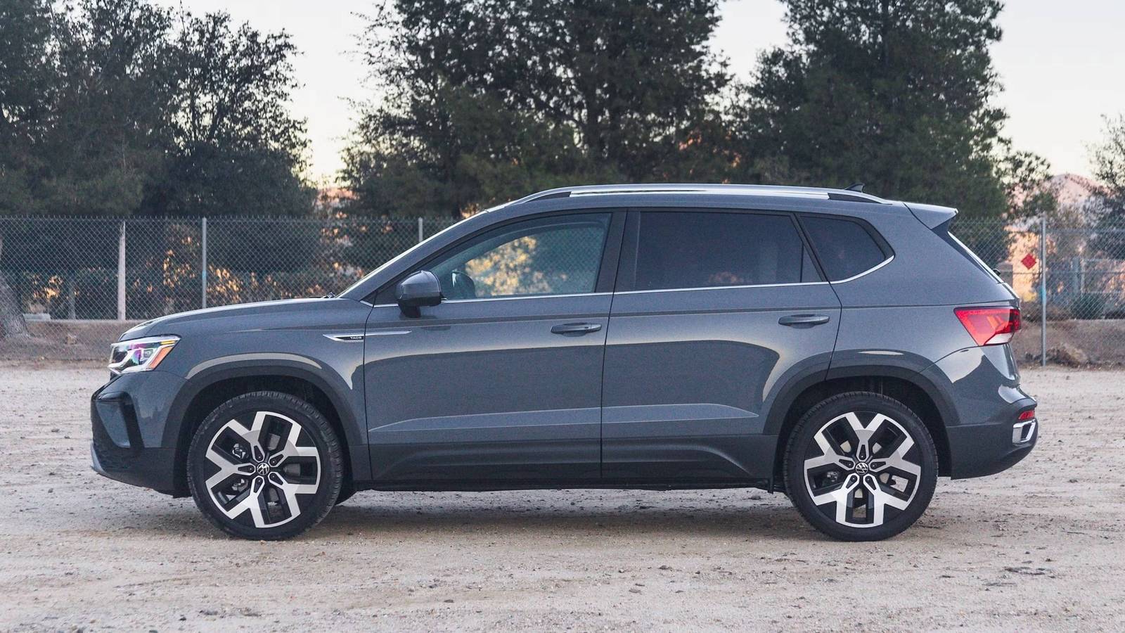 Best Gas Mileage SUVs Under ,000