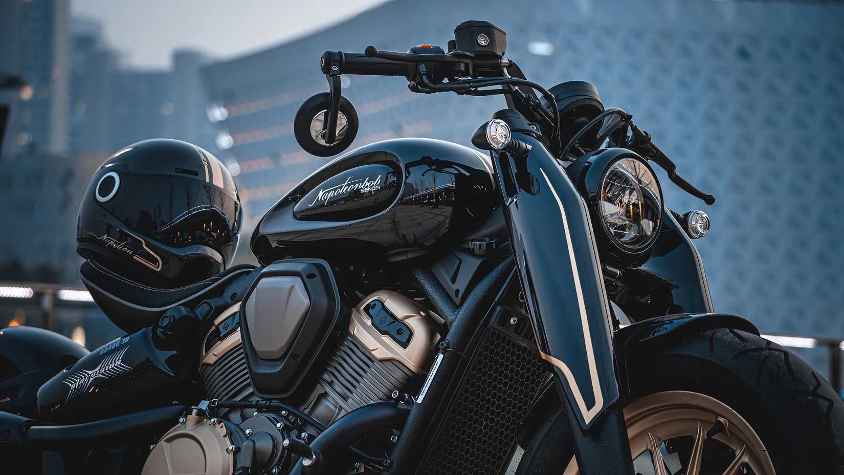 2025 Benda Napolean Bob 500 Front